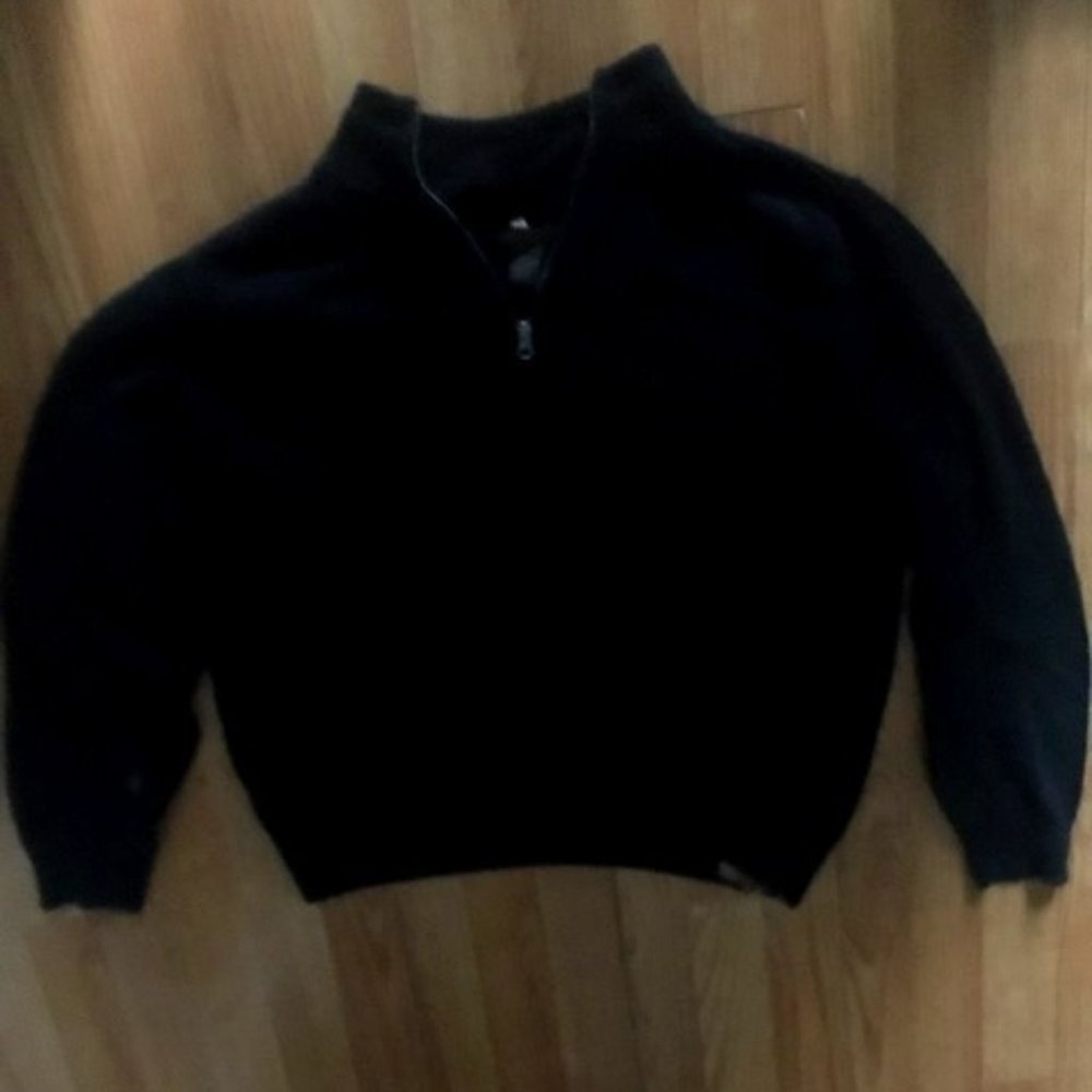 Turtle neck sweater (navy colored)